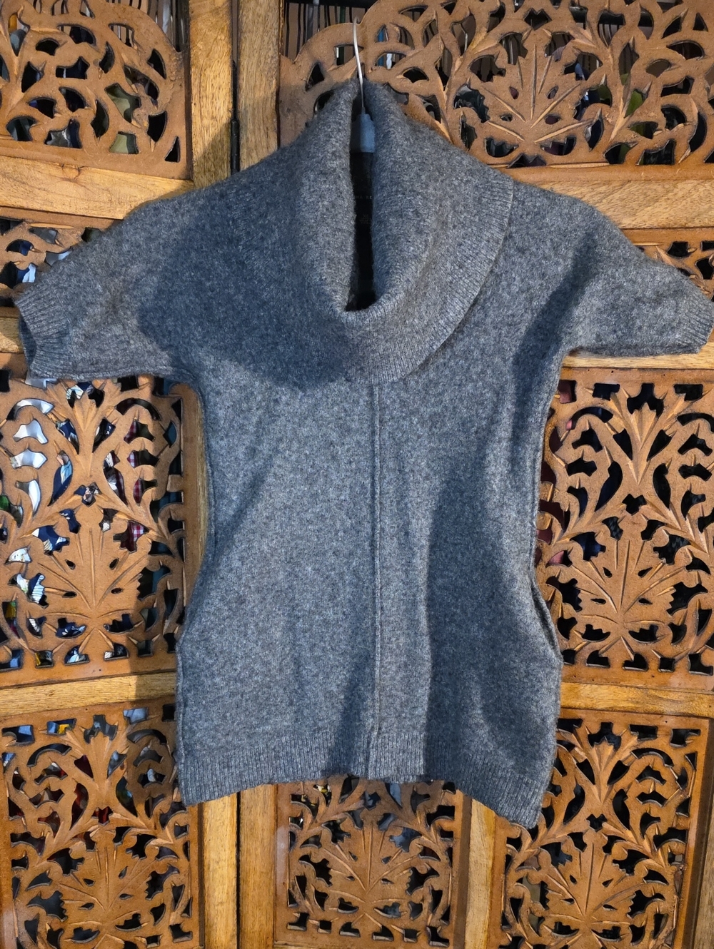 Banana Republic Gray Short-Sleeve Cowl Neck Sweater